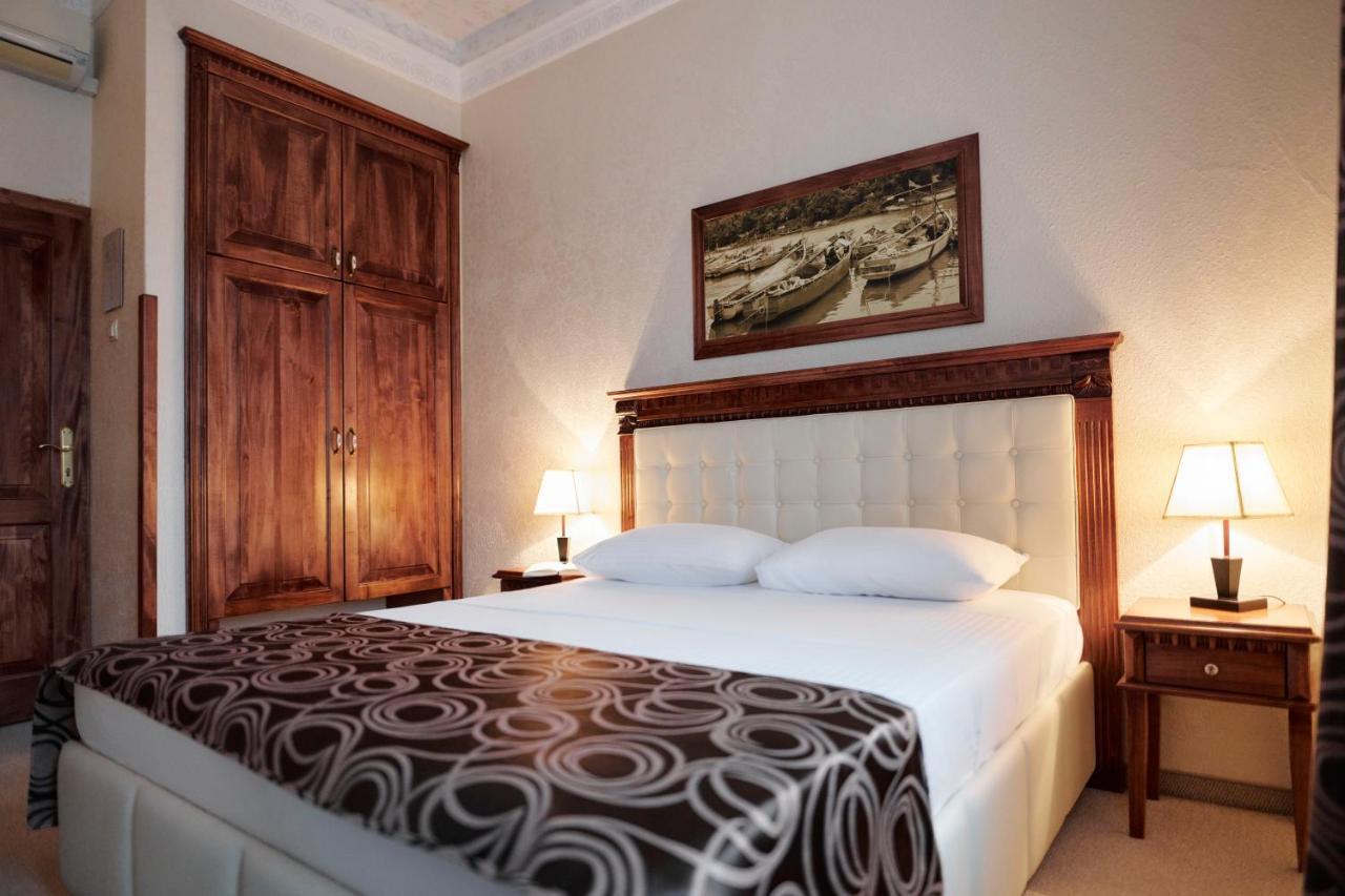 Hotel Villa Schubert Opatija Bagian luar foto