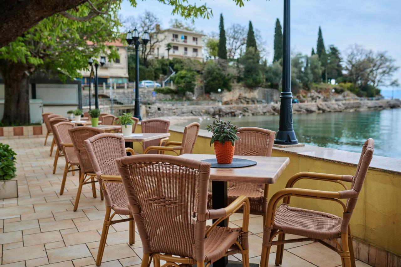 Hotel Villa Schubert Opatija Bagian luar foto
