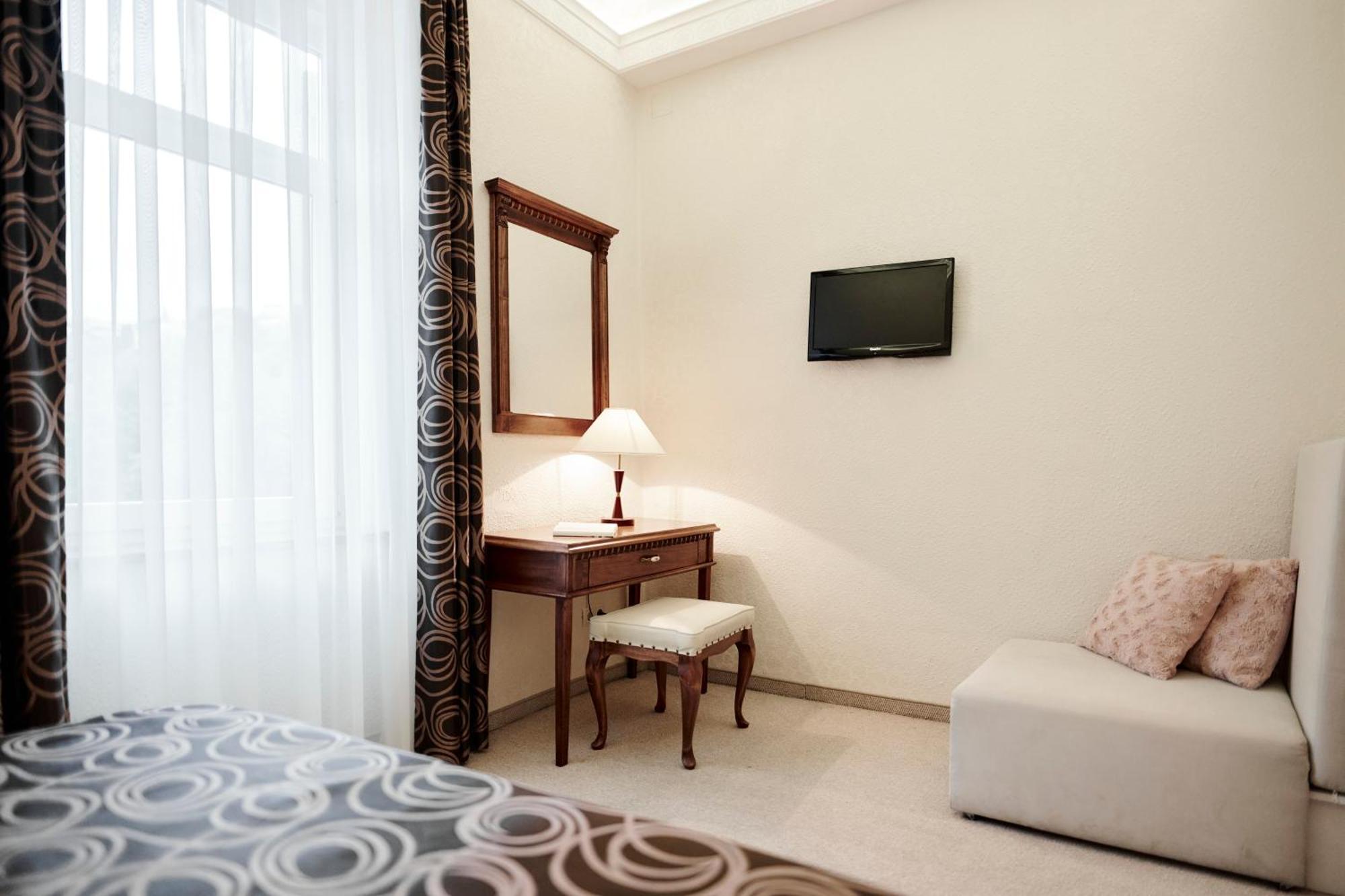 Hotel Villa Schubert Opatija Ruang foto