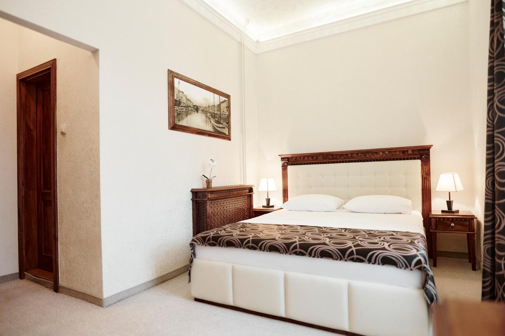 Hotel Villa Schubert Opatija Ruang foto